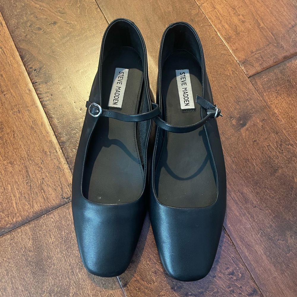 Steve Madden Black Square Toe Mary Jane Flats